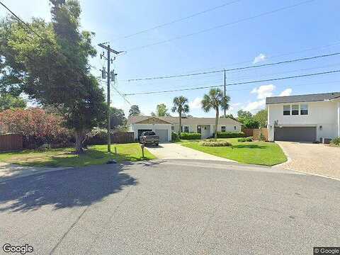Seven Pines, JACKSONVILLE, FL 32224