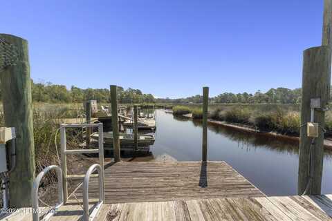 Captiva Bluff, JACKSONVILLE, FL 32226