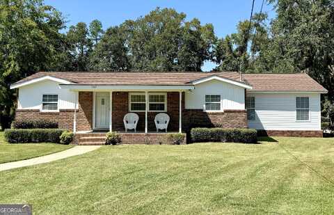 Laura, KINGSLAND, GA 31548