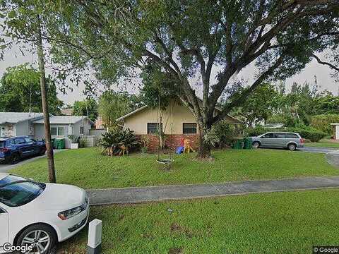 1St, PLANTATION, FL 33325