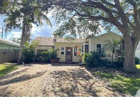 Palmway, Lake Worth, FL 33460