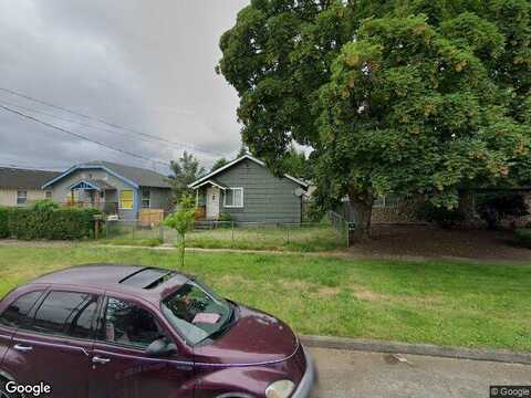 8Th, LONGVIEW, WA 98632