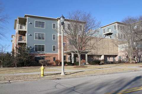 Rivershores, WEST BEND, WI 53090