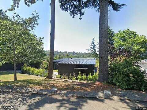 82Nd, MERCER ISLAND, WA 98040