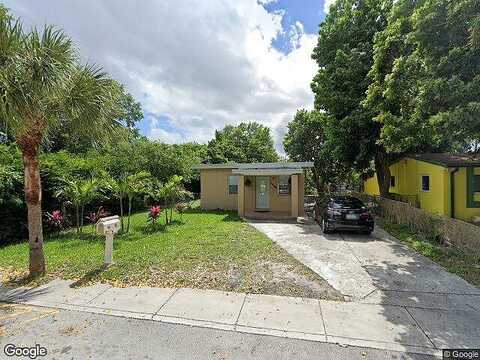 153Rd, NORTH MIAMI BEACH, FL 33162