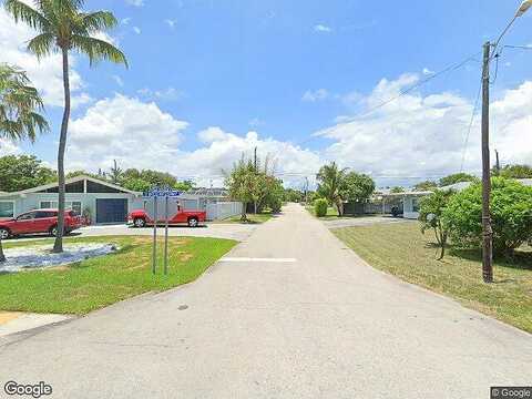 Broadway, LANTANA, FL 33462