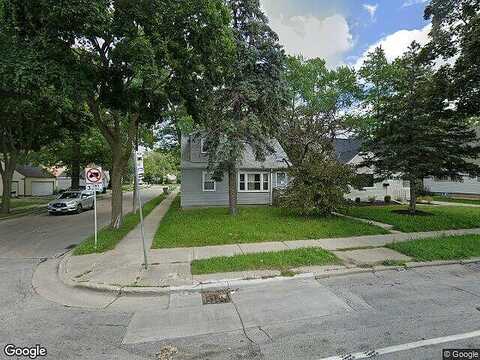 60Th, MILWAUKEE, WI 53218