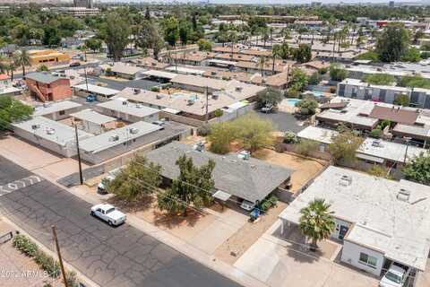 Earll, PHOENIX, AZ 85018