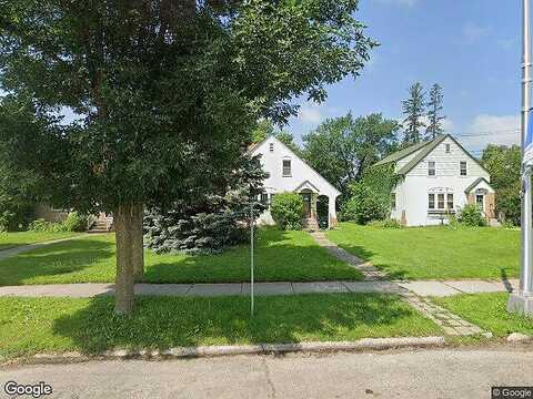 Court, FERGUS FALLS, MN 56537