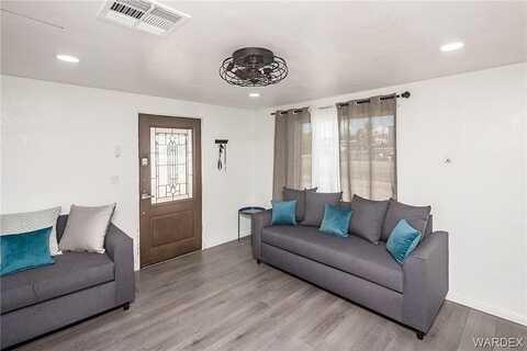 Moser, BULLHEAD CITY, AZ 86429