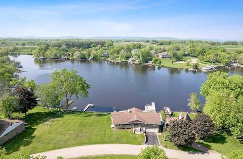 Grubers Grove, PRAIRIE DU SAC, WI 53578