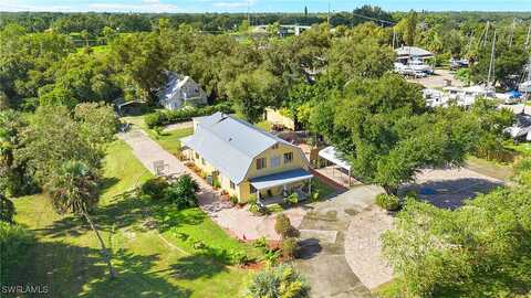 Riverbend, LABELLE, FL 33935