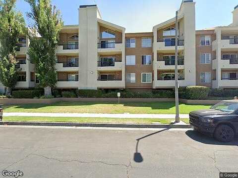 Owensmouth, WOODLAND HILLS, CA 91367