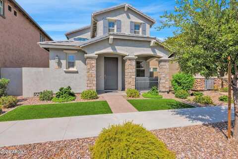 Quaintance, GILBERT, AZ 85295