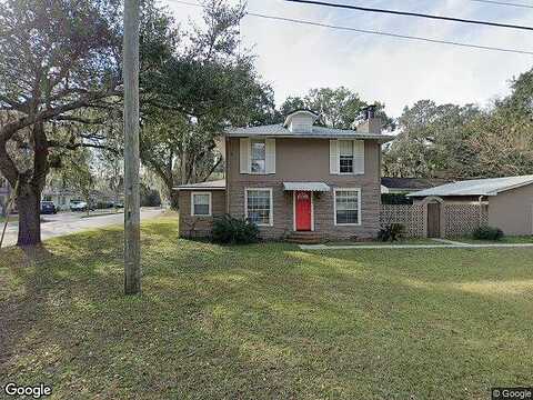 Cruz, JACKSONVILLE, FL 32207