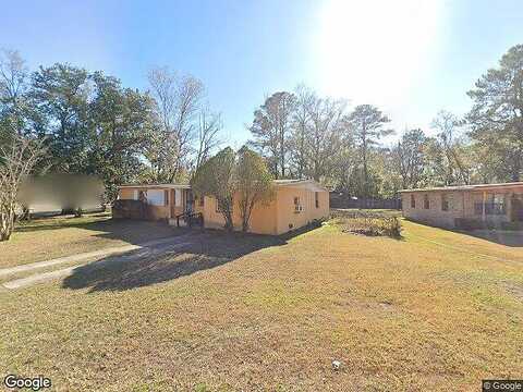 Trenton, JACKSONVILLE, FL 32209