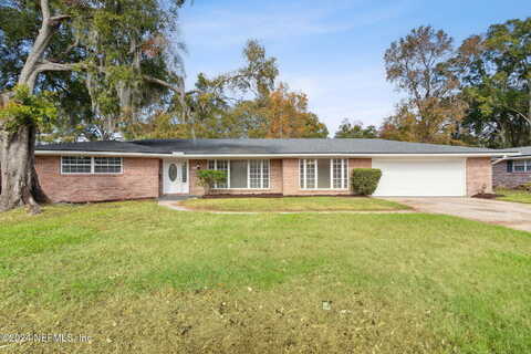 Caballero, JACKSONVILLE, FL 32217