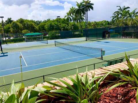 97Th, DORAL, FL 33178