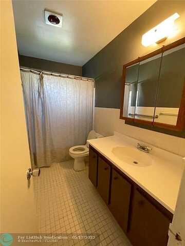 1St, MARGATE, FL 33063