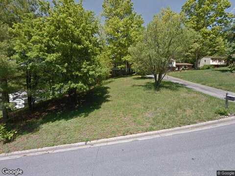 Pin Oak, ROANOKE, VA 24019