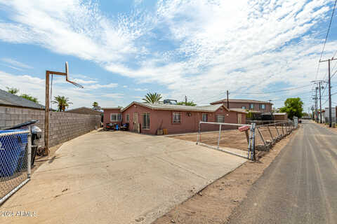 Brooke, AVONDALE, AZ 85323