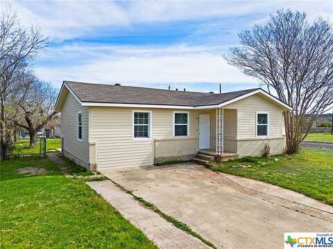 13Th, COPPERAS COVE, TX 76522