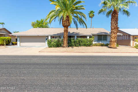 Meade, SUN CITY, AZ 85351
