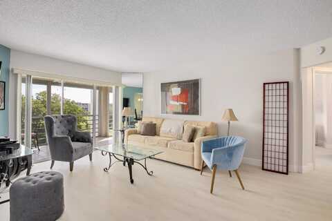 Birdie Dr, Lake Worth, FL 33467