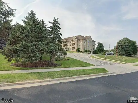 N University Dr, Waukesha, WI 53188