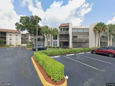 University, TAMARAC, FL 33321