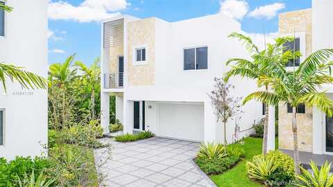 103Rd, DORAL, FL 33178