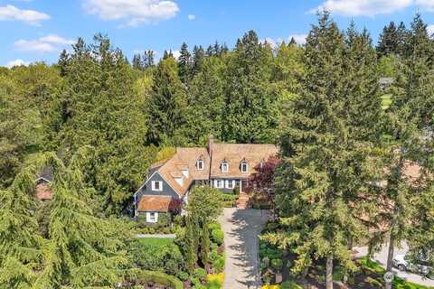 207Th, WOODINVILLE, WA 98077