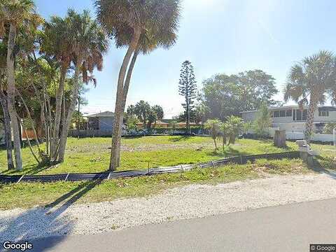 Avenue, HOLMES BEACH, FL 34217