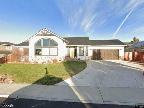 35Th, REDMOND, OR 97756