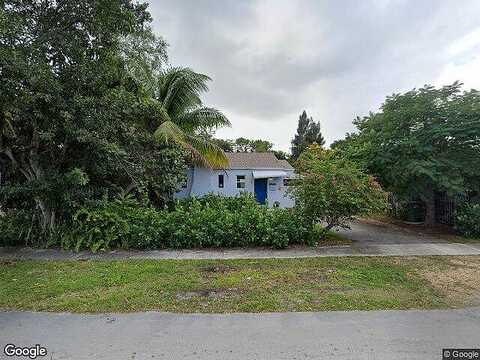 12Th, NORTH MIAMI, FL 33161