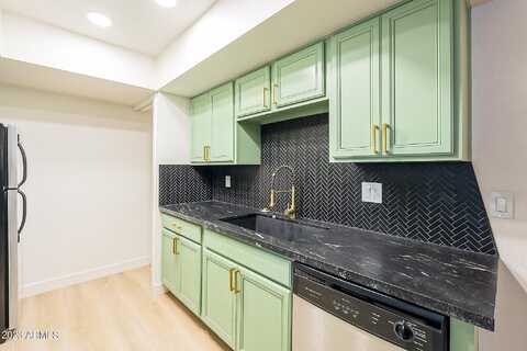 Elm, PHOENIX, AZ 85013