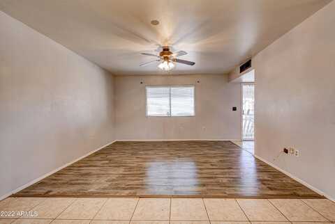 Hagen, SUN CITY, AZ 85351