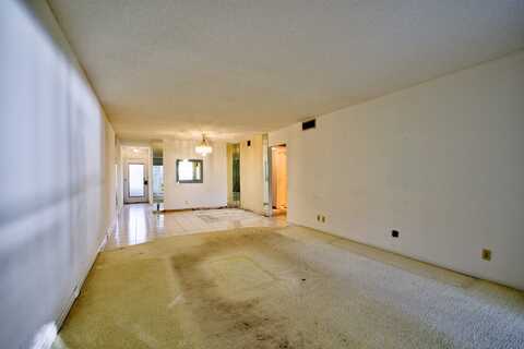 Lucaya, COCONUT CREEK, FL 33066
