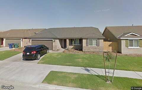 Hall, TULARE, CA 93274