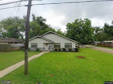 15Th, CAMERON, TX 76520