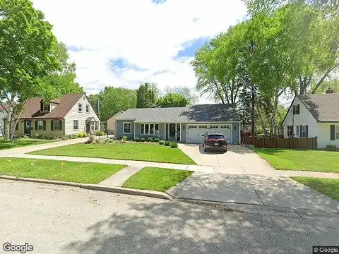 Hanover, CEDARBURG, WI 53012