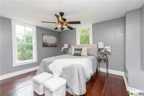 Thornton, GONZALES, TX 78629