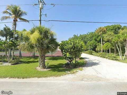 W Gulf Dr, Sanibel, FL 33957