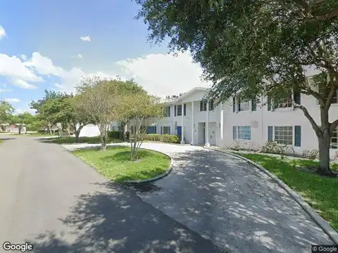 Ne 66Th St, Fort Lauderdale, FL 33308