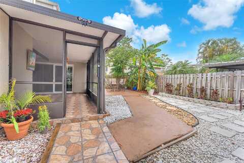 5Th, PLANTATION, FL 33325