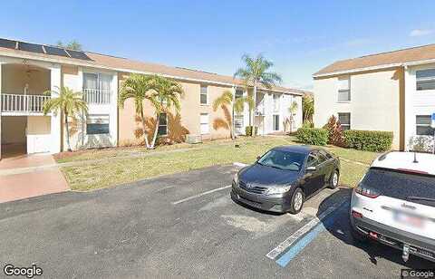 Kenwood Ln, Fort Myers, FL 33907