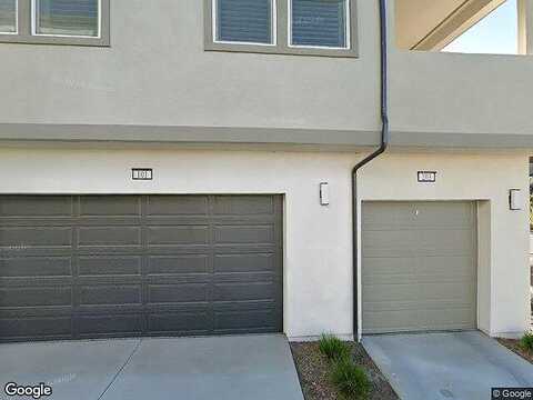 Prospector Rd, Valencia, CA 91381