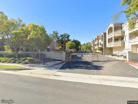 Las Colinas Cir, Corona, CA 92879