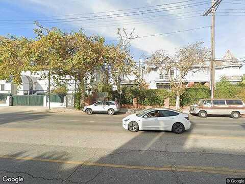 Burbank Blvd, Tarzana, CA 91356