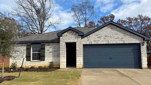 River Oaks Drive, Chandler, TX 75758